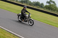 Vintage-motorcycle-club;eventdigitalimages;mallory-park;mallory-park-trackday-photographs;no-limits-trackdays;peter-wileman-photography;trackday-digital-images;trackday-photos;vmcc-festival-1000-bikes-photographs